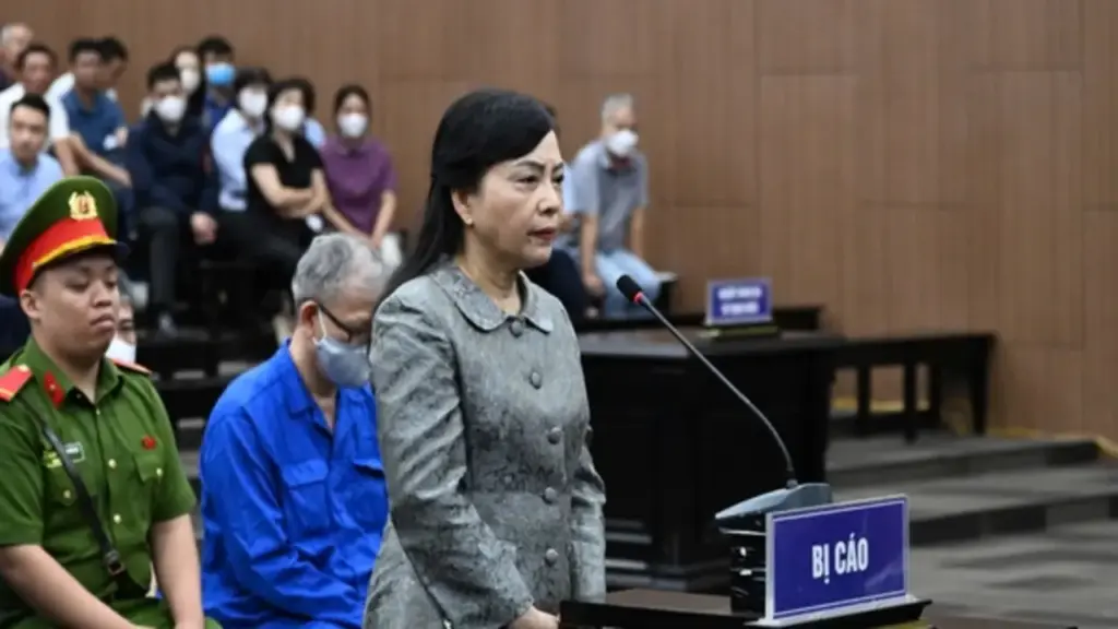 Cựu Bộ trưởng Y tế Nguyễn Thị Kim Tiến từ chối 2 luật sư