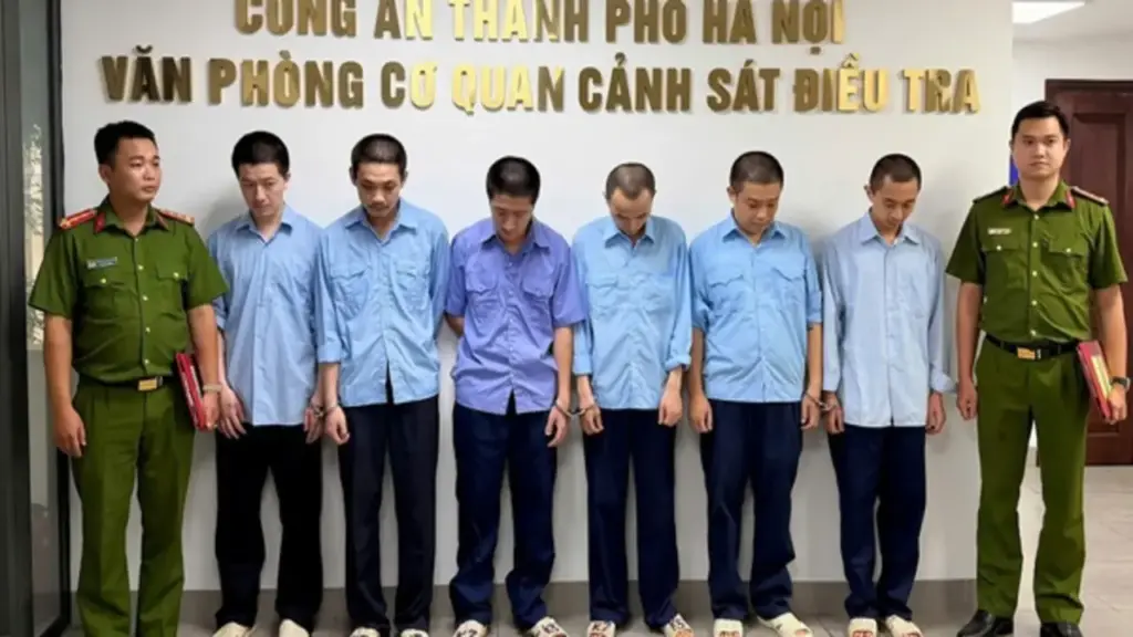 Đại án buôn lậu vàng chấn động: Đánh sập đường dây tuồn 8.000 cây vàng từ Hồng Kông vào Việt Nam