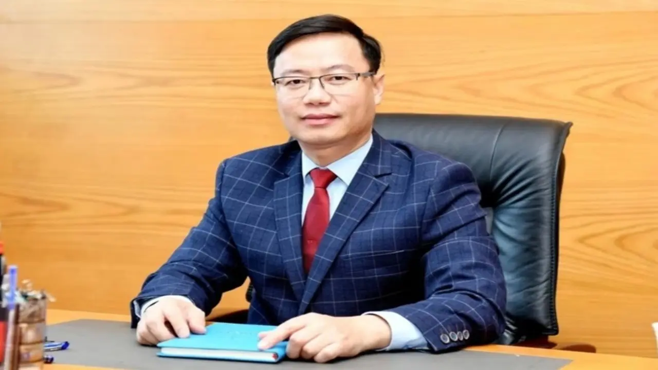 Đại học Kinh tế Quốc dân có tân Giám đốc, sinh năm 1975