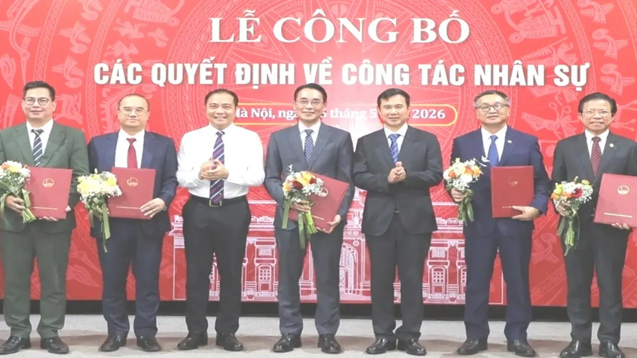 Đại học Quốc gia Hà Nội bổ nhiệm loạt nhân sự mới