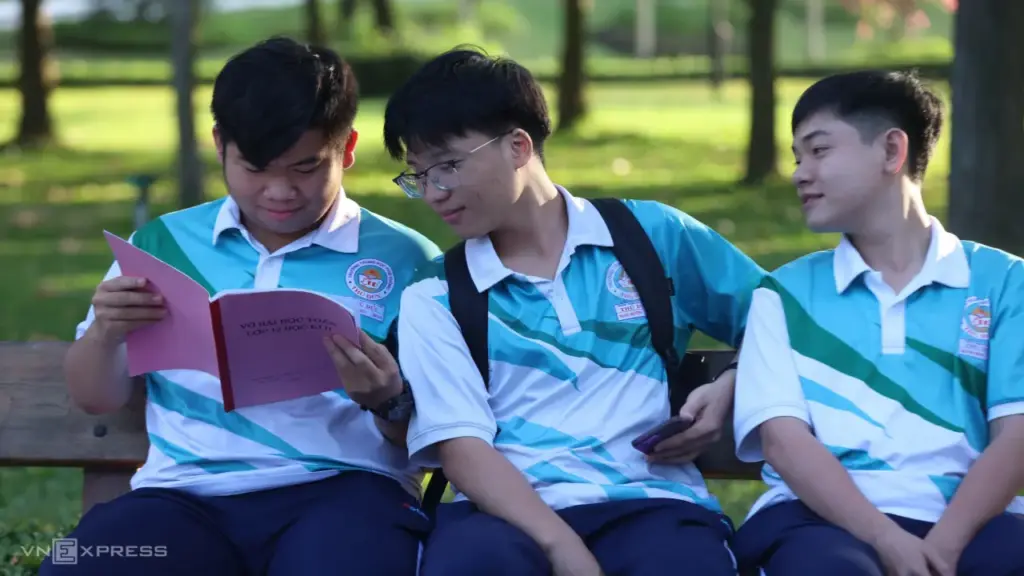 Đại học Quốc gia TP HCM phủ nhận sao chép đề thi của Mỹ