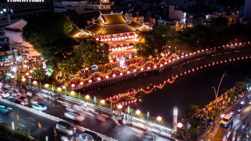 Đại lễ Phật đản 2026: Lịch thả hoa đăng ở chùa Pháp Hoa, chùa Diệu Pháp