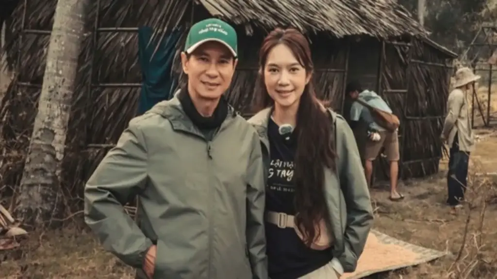 "Đạo diễn nghìn tỷ" và hôn nhân gần 2 thập kỷ hạnh phúc bên vợ kém 17 tuổi