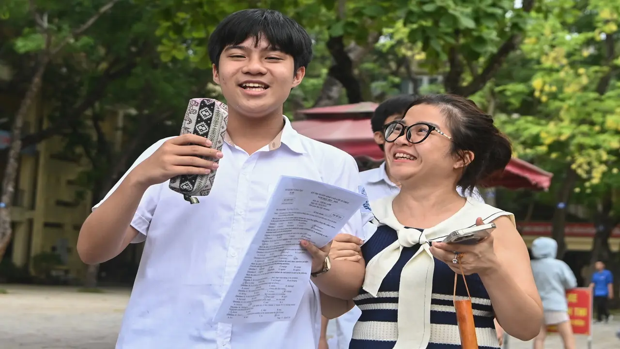 Đáp án, đề thi môn ngữ văn lớp 10 tỉnh Khánh Hòa năm 2026