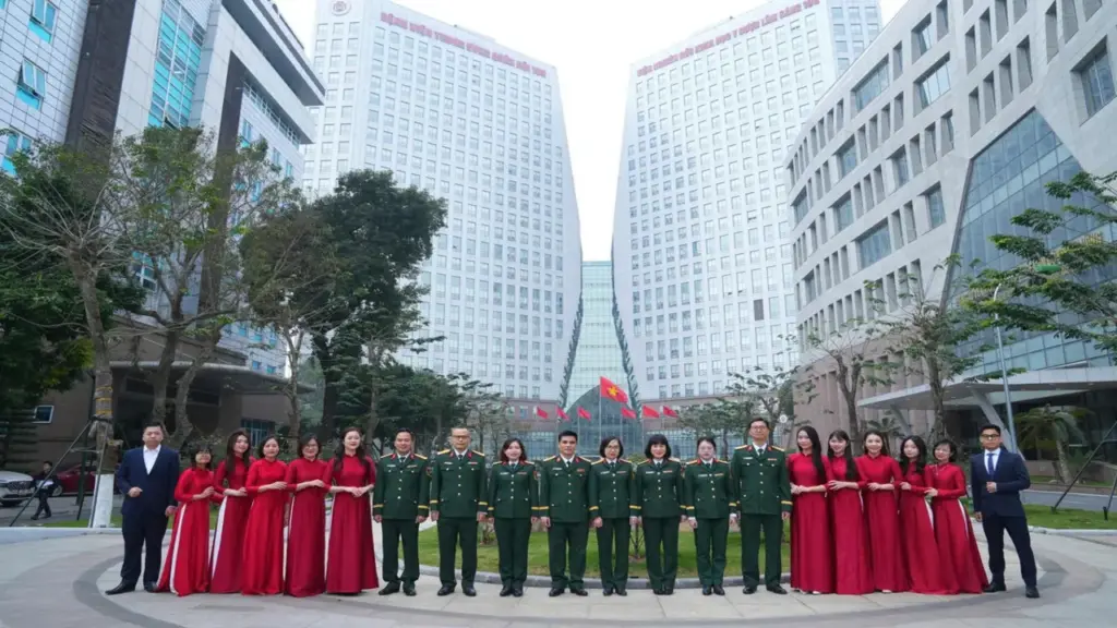 Đề cử: Bộ phận Truyền thông Bệnh viện Trung ương Quân đội 108 - ‘Kể chuyện sự sống từ trái tim’