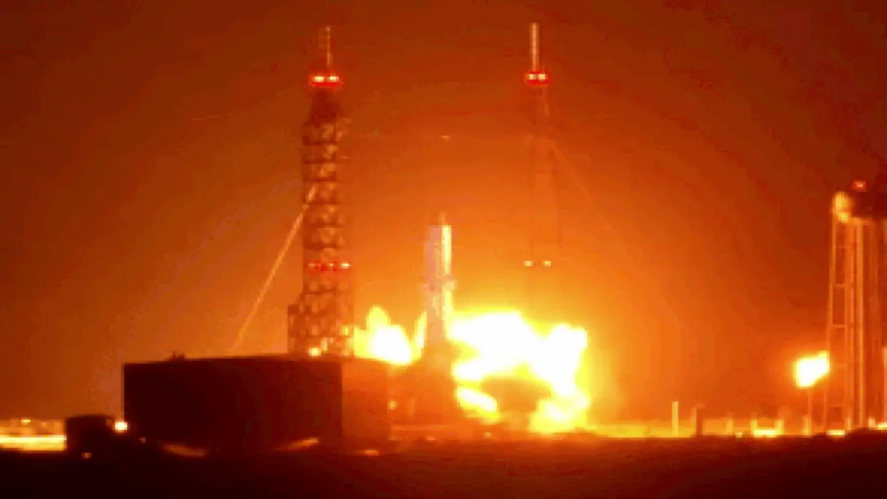 Điều gì đã diễn ra trước khi tên lửa Blue Origin phát nổ?