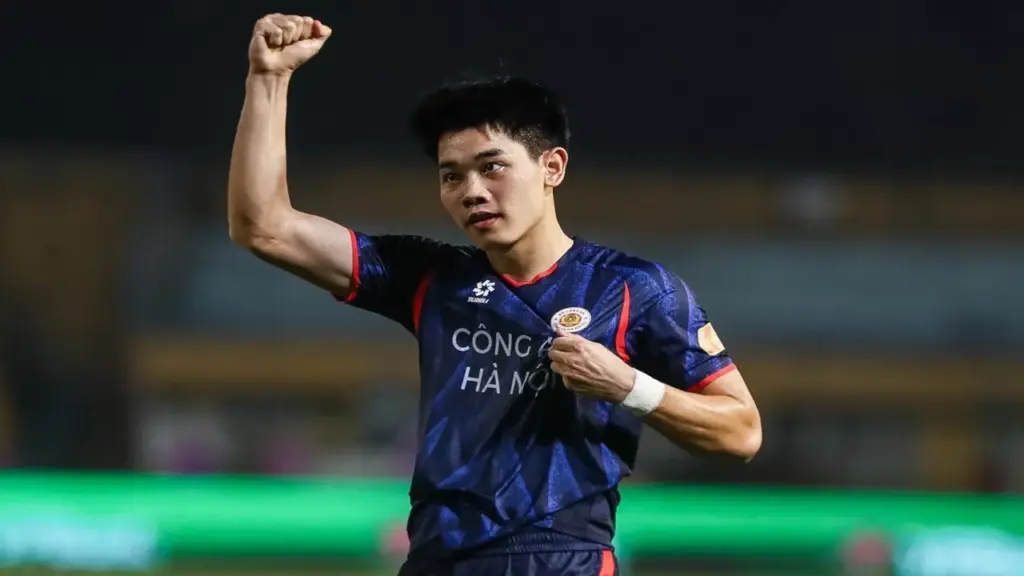 Đình Bắc ghi bàn 5 trận liên tiếp ở V-League