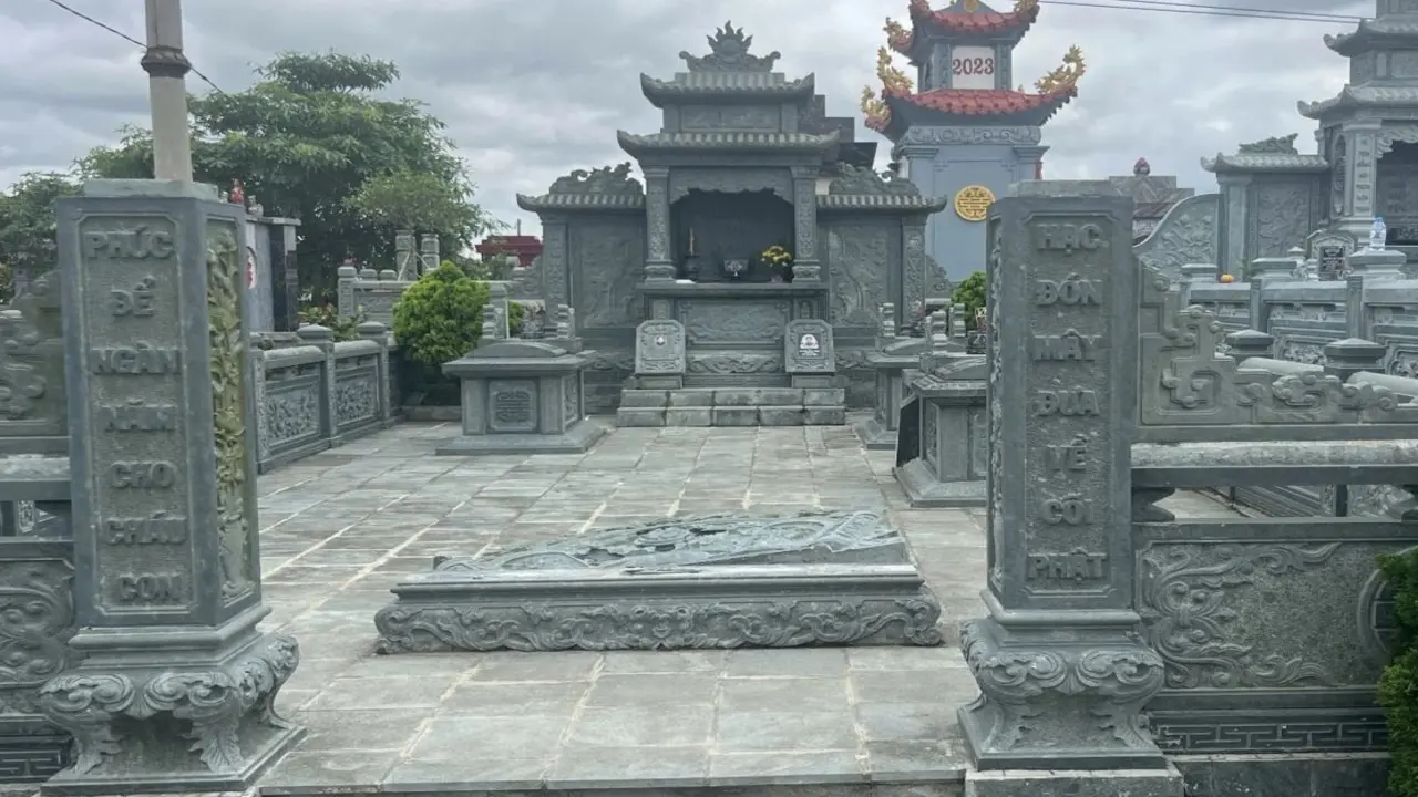 Đối tượng đập phá nhiều ngôi mộ ở Hưng Yên được đưa đi điều trị tâm thần