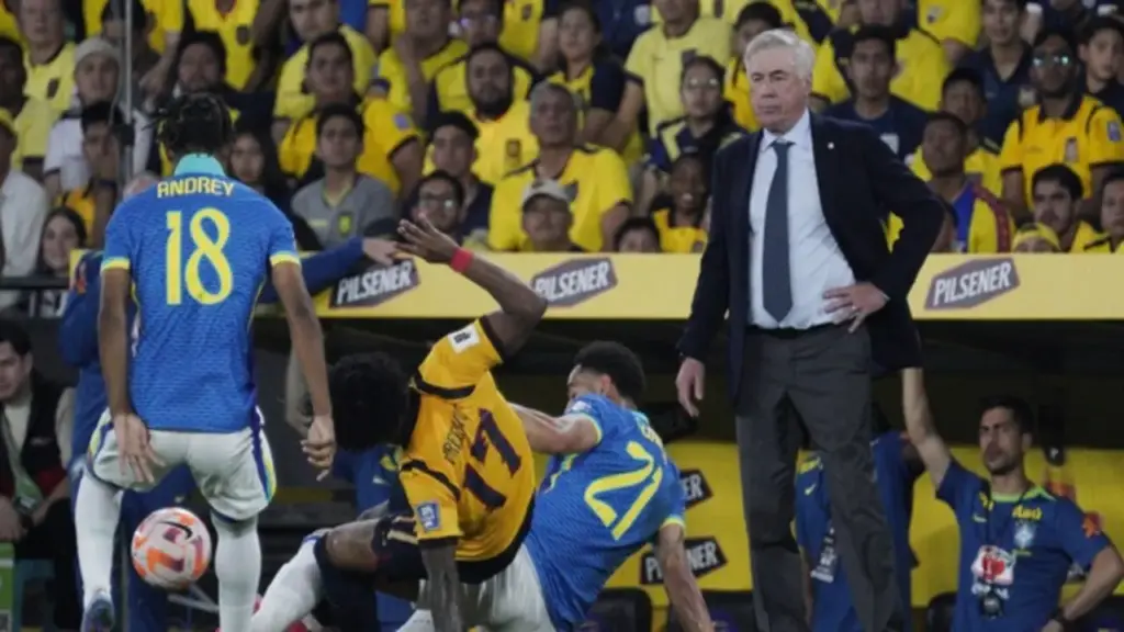 Đội tuyển Brazil họp khẩn, sự thật về suất dự World Cup của Neymar được hé lộ