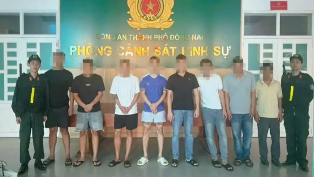 Đồng Nai: Triệt phá đường dây cá độ bóng đá liên tỉnh, giao dịch 70 tỉ đồng/tháng