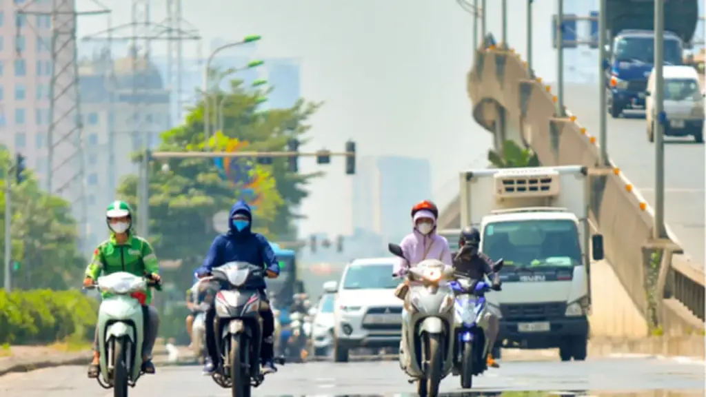Dự báo thời tiết 15/5: Miền Bắc nắng nóng như "đổ lửa" kéo dài đến bao giờ?