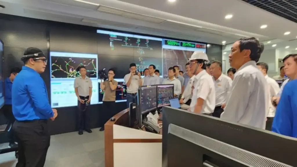 EVNHCMC và ông Phạm Quốc Bảo được biểu dương 'Thành tựu vì Việt Nam số 2026'