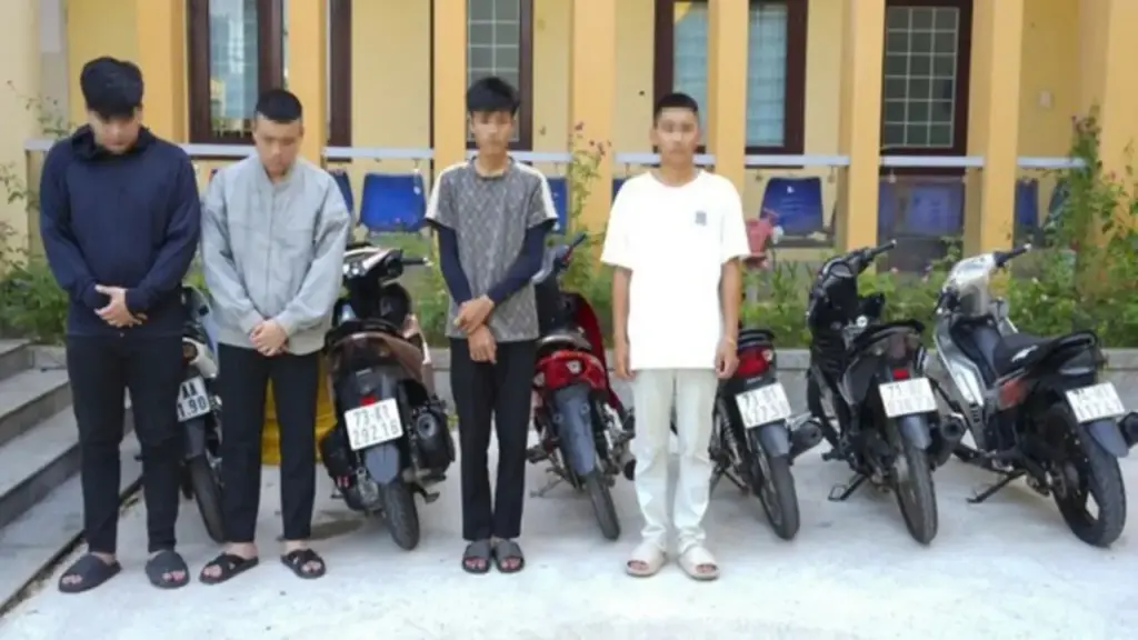 Gần 4.000 lượt cán bộ, chiến sĩ quyết "dẹp" nạn tụ tập đua xe