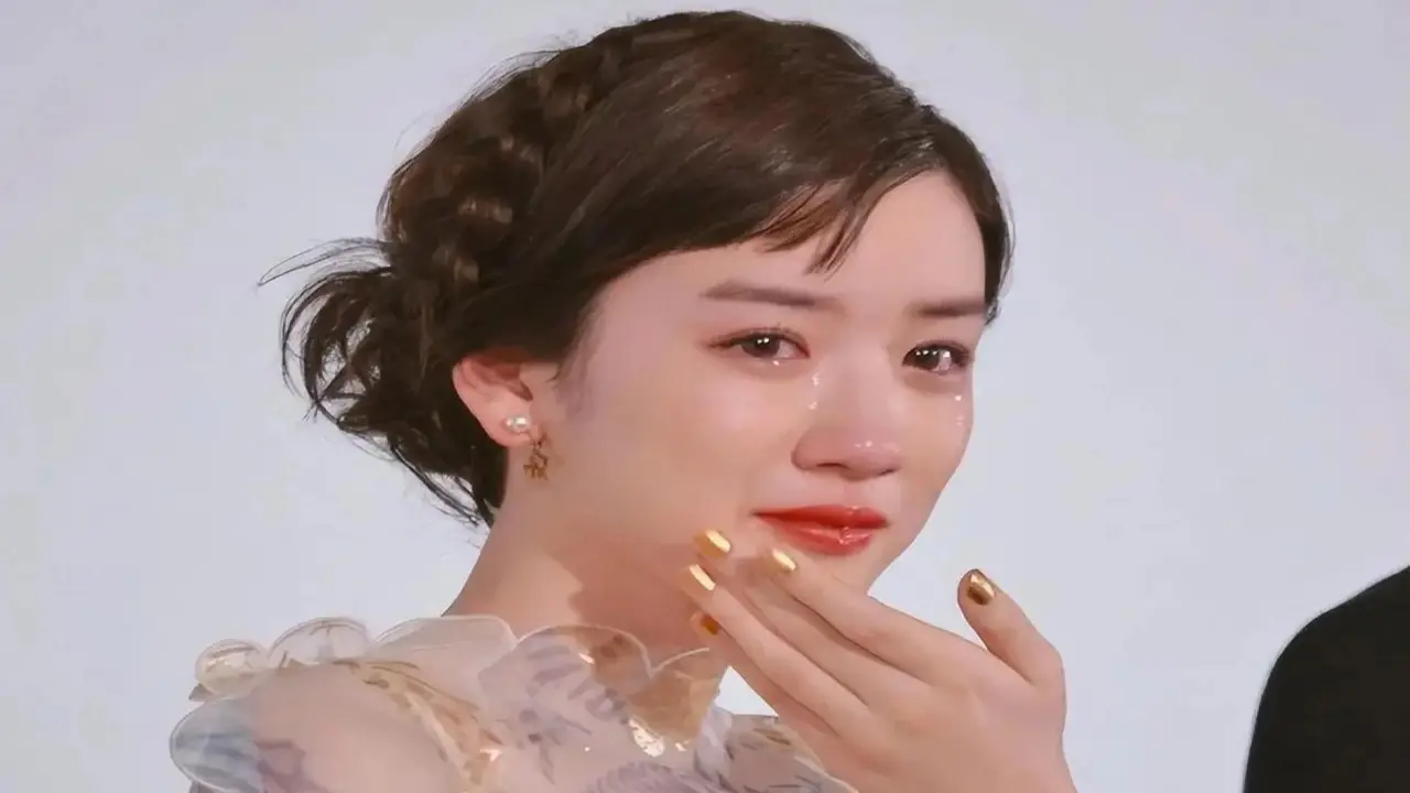 Gặp lại chồng cũ sau 10 năm ly hôn, tôi nghẹn lòng vì lời đề nghị của anh