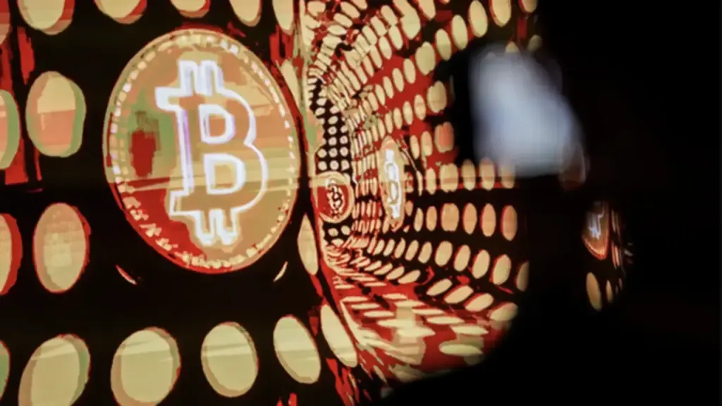 Giá Bitcoin hôm nay 17.5.2026: BTC lao dốc, kết thúc tuần giao dịch sóng gió