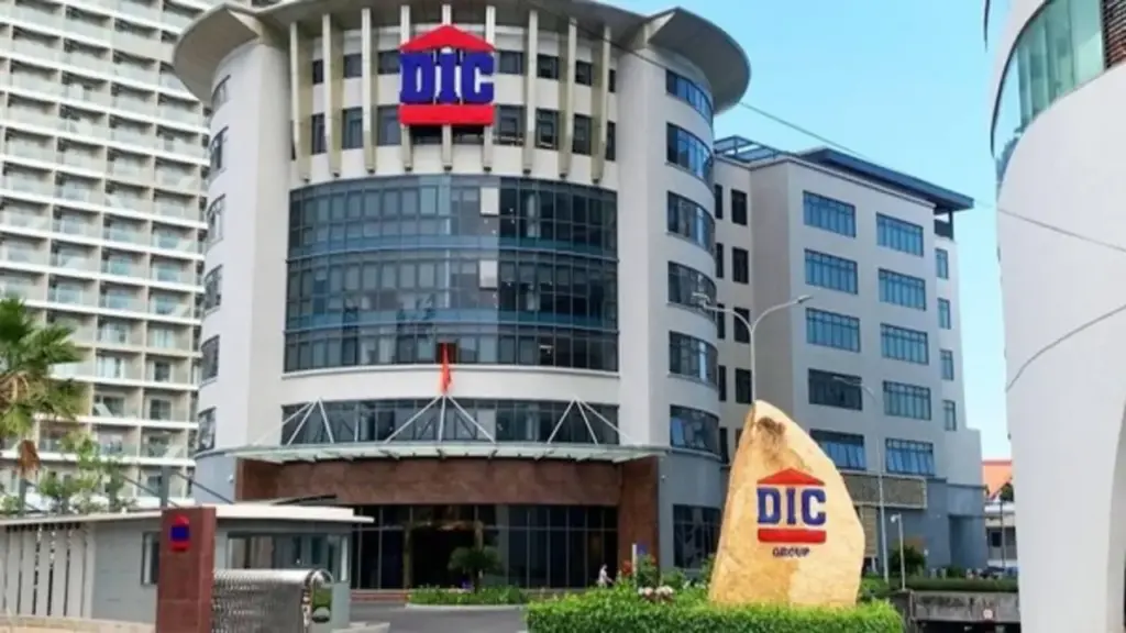 Gia đình Chủ tịch DIC Corp tiếp tục bị bán giải chấp hàng triệu cổ phiếu DIG