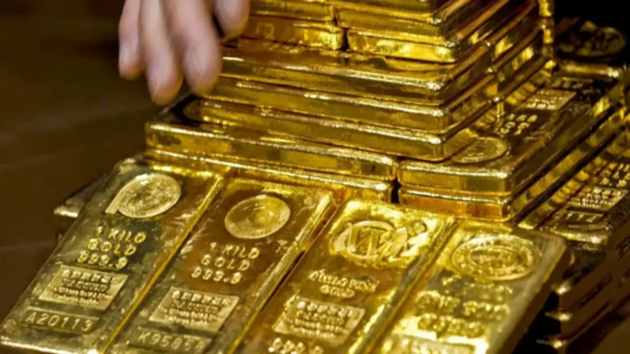 Giá vàng hôm nay (27/5): Vàng trong nước và thế giới lao dốc, áp lực đồng USD đang đè nặng giá vàng