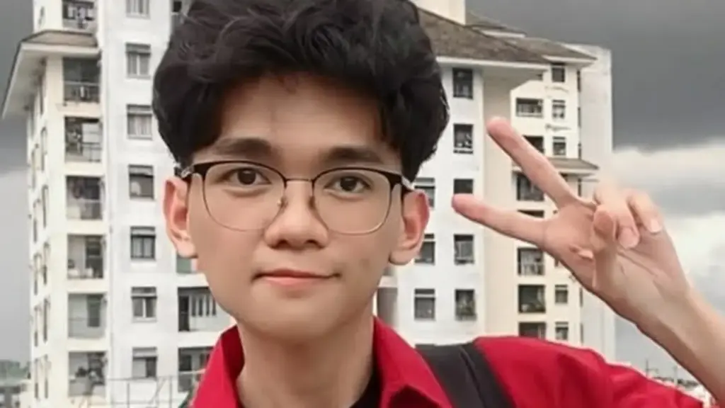 Giai Du, chàng trai gen Z vừa đoạt giải nhất Giải thưởng văn học Kim Đồng