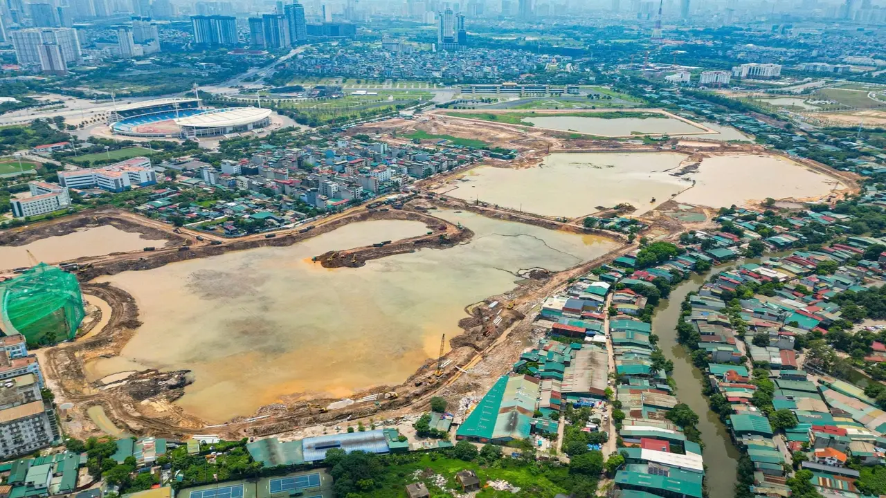 Giải phóng mặt bằng toàn bộ khu vực lòng hồ điều hòa Phú Đô ở Hà Nội