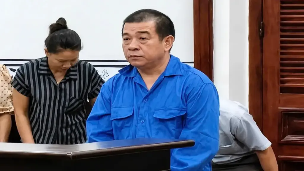 Giám đốc công ty địa ốc lừa bán đất “ma”, chiếm đoạt tiền tỷ