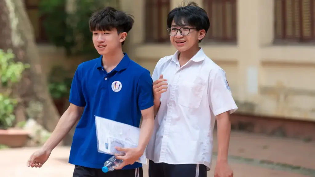 Gợi ý đáp án 24 mã đề Tiếng Anh thi lớp 10 ở Hà Nội
