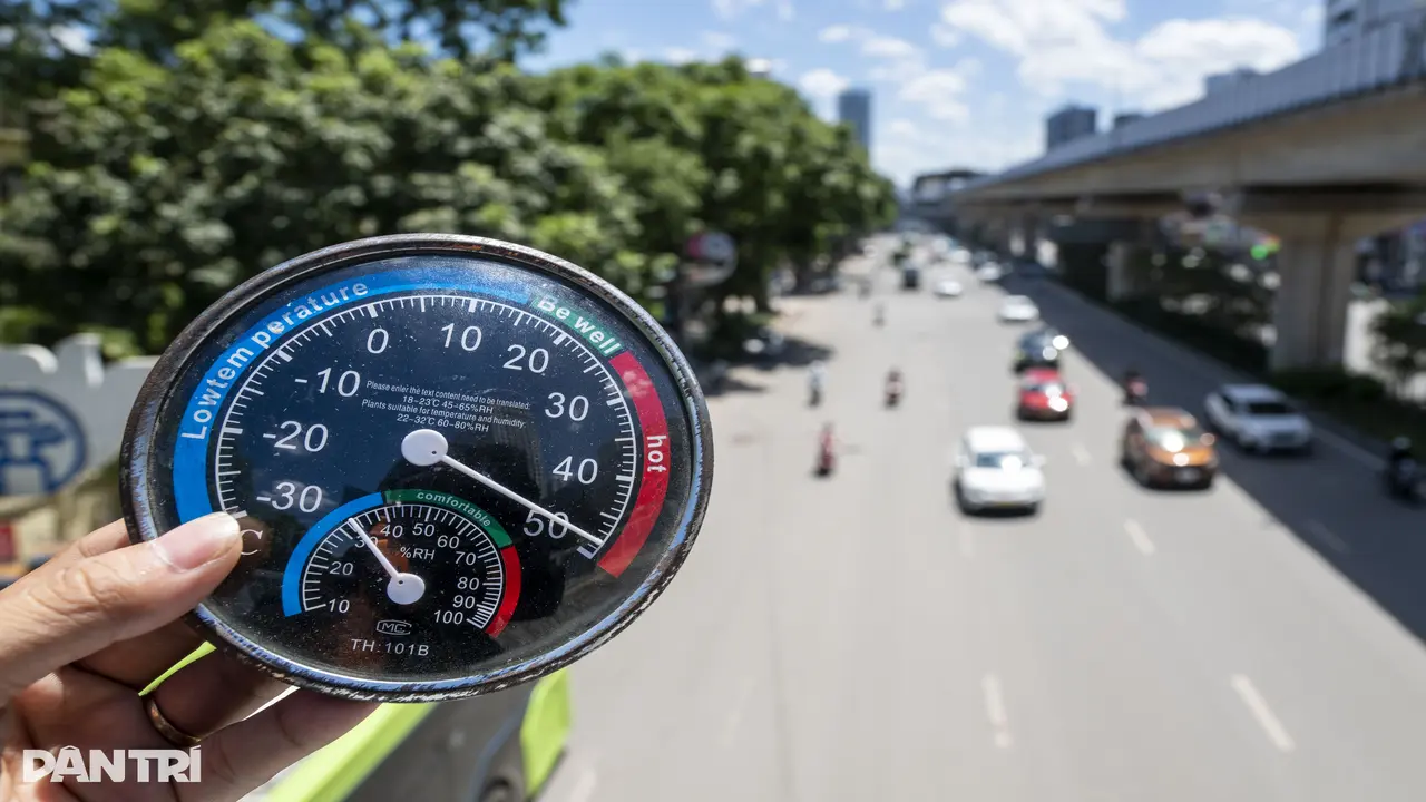 Hà Nội tiếp tục nắng nóng nhất cả nước, vượt ngưỡng 40 độ C