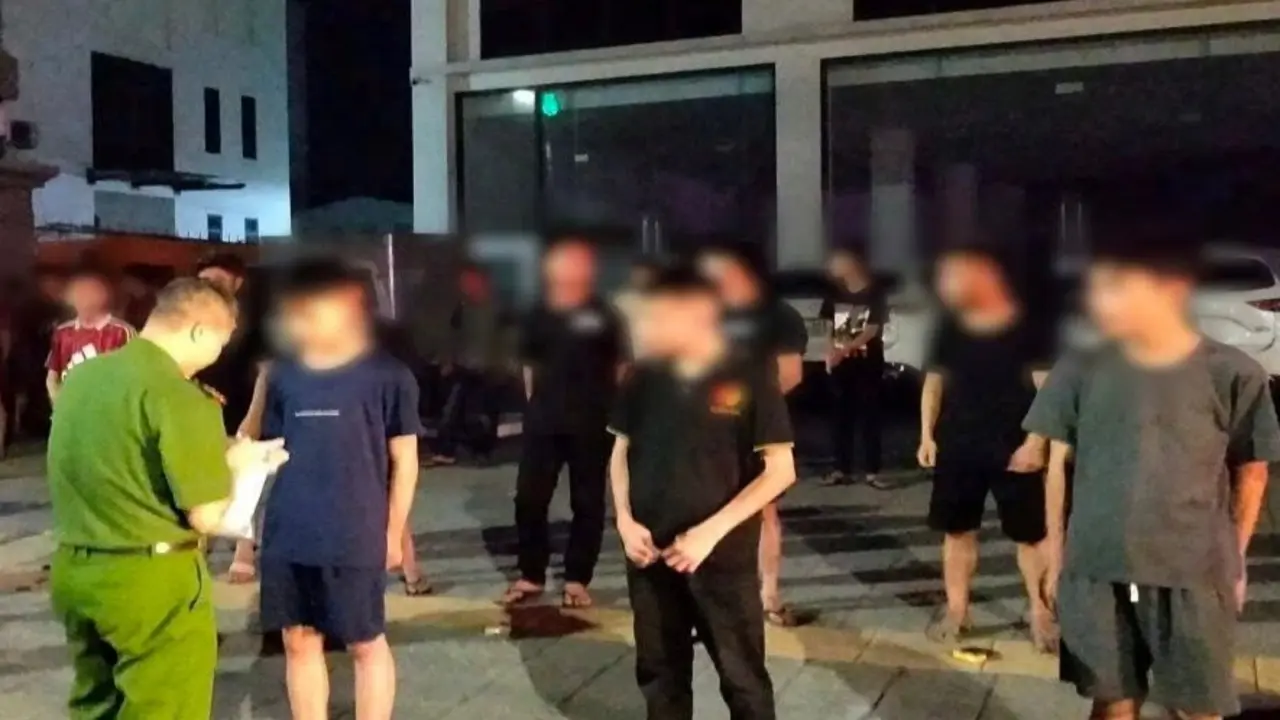 Hải Phòng ngăn chặn nhóm thanh thiếu niên livestream cổ vũ đua xe