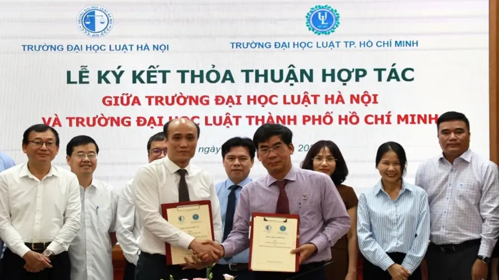 Hai trường Luật top đầu trao đổi sinh viên, công nhận tín chỉ