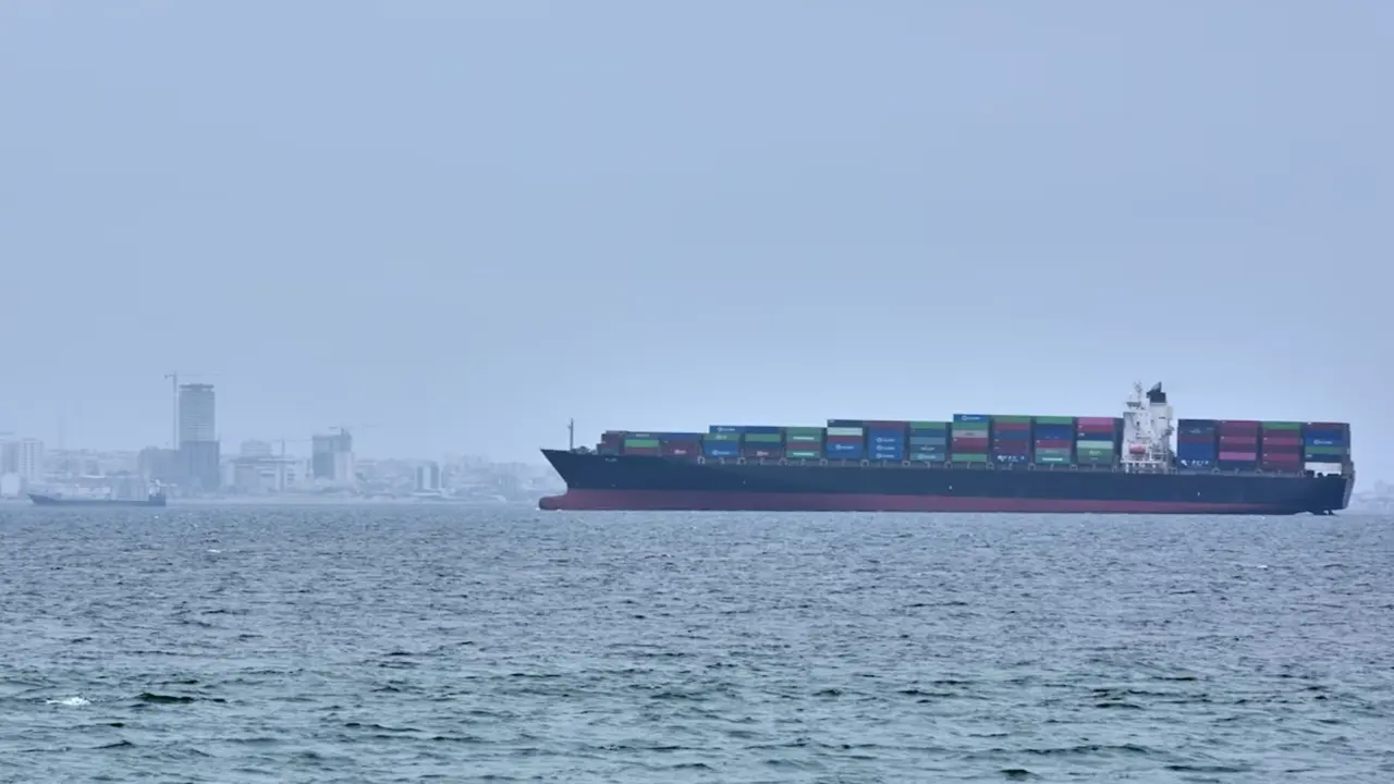 Hành trình vượt Hormuz dưới làn đạn của 23 thủy thủ Philippines
