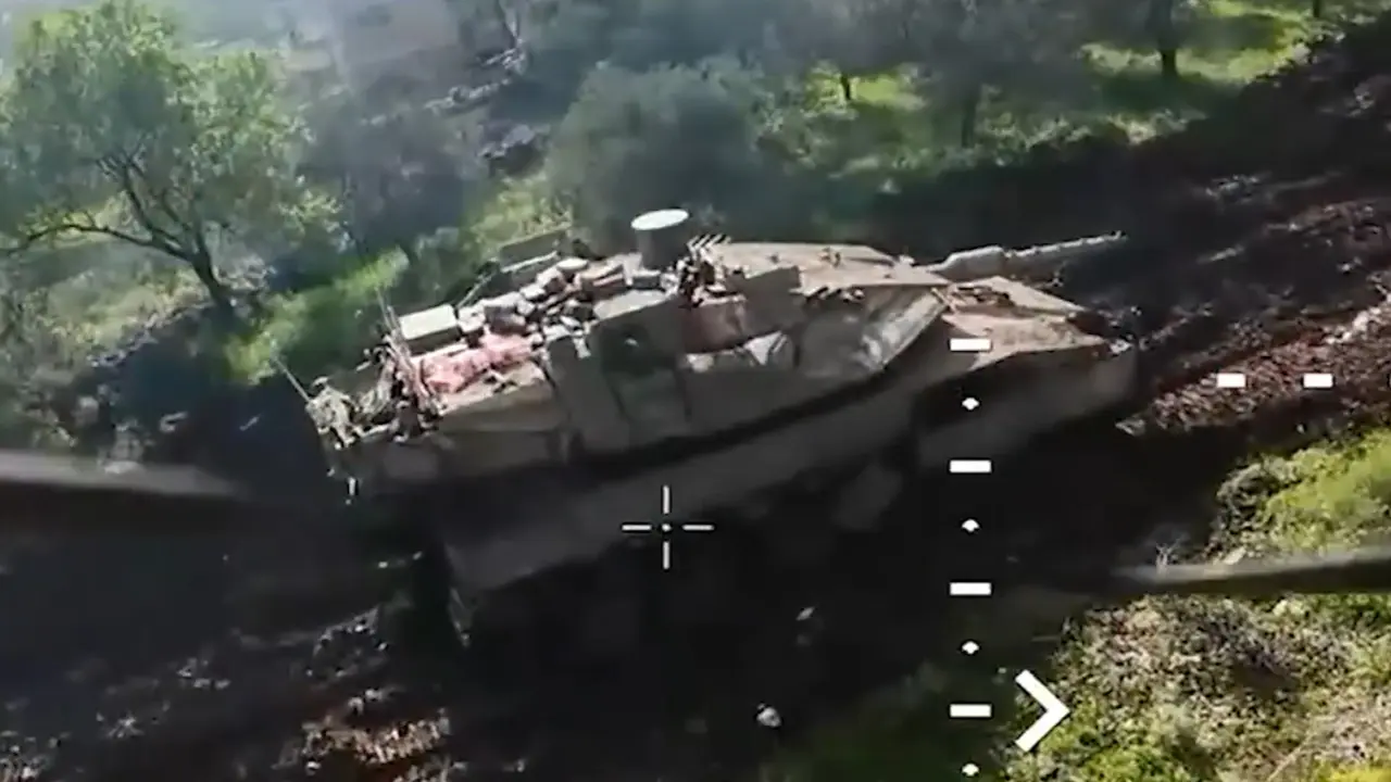 Hoài nghi với 'lá chắn thép' bảo vệ xe tăng Israel khỏi drone FPV
