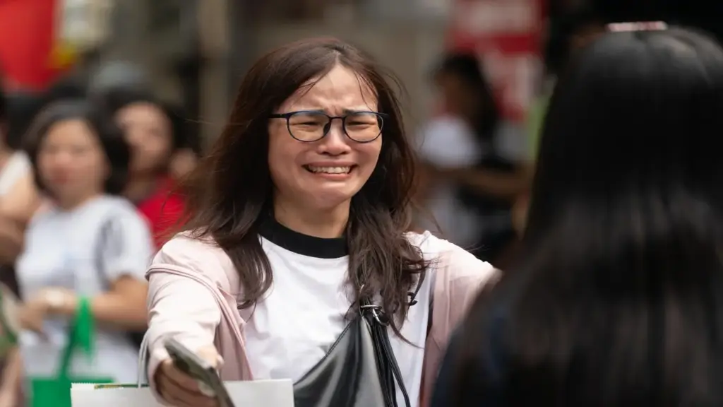 Học trò, phụ huynh Hà Nội khóc, cười trong hai ngày thi lớp 10