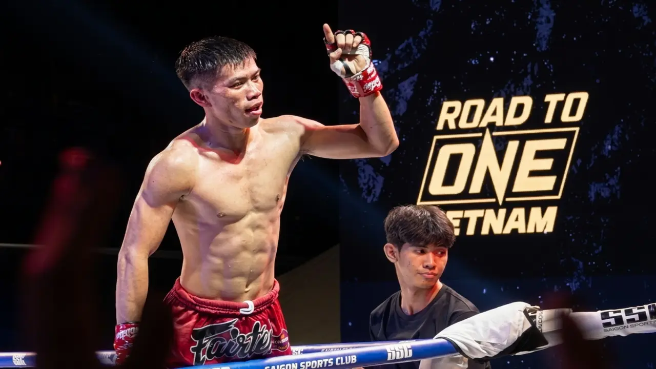 Huỳnh Văn Tuấn lần đầu thượng đài ONE Championship