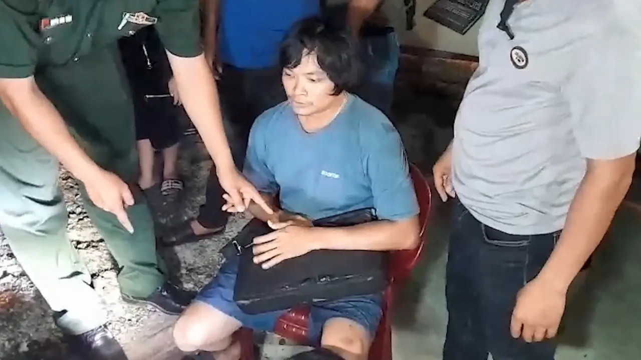 In hàng trăm tờ 5.000 đồng giả mang đi đổi dọc đường