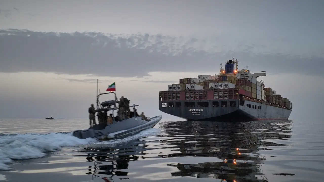 Iran công bố bản đồ 'thẩm quyền quản lý' eo biển Hormuz