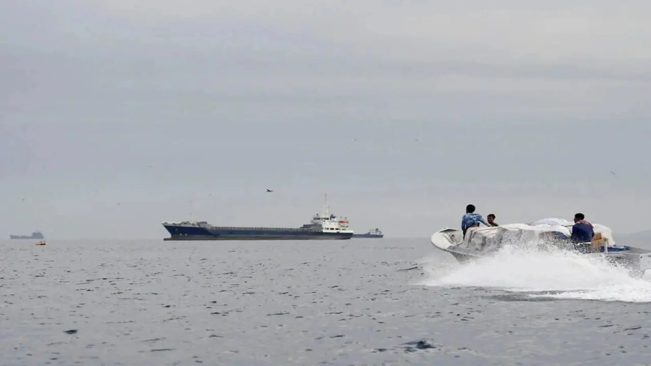 Iran khoanh vùng giám sát Hormuz