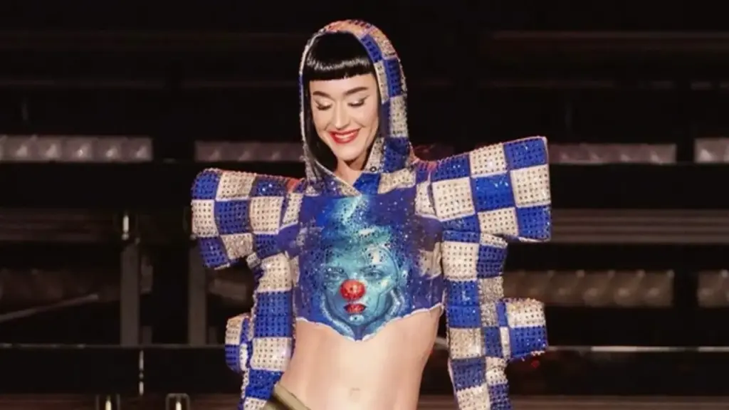 Katy Perry bị chê 'hết thời' sau khi được mời biểu diễn tại lễ khai mạc World Cup