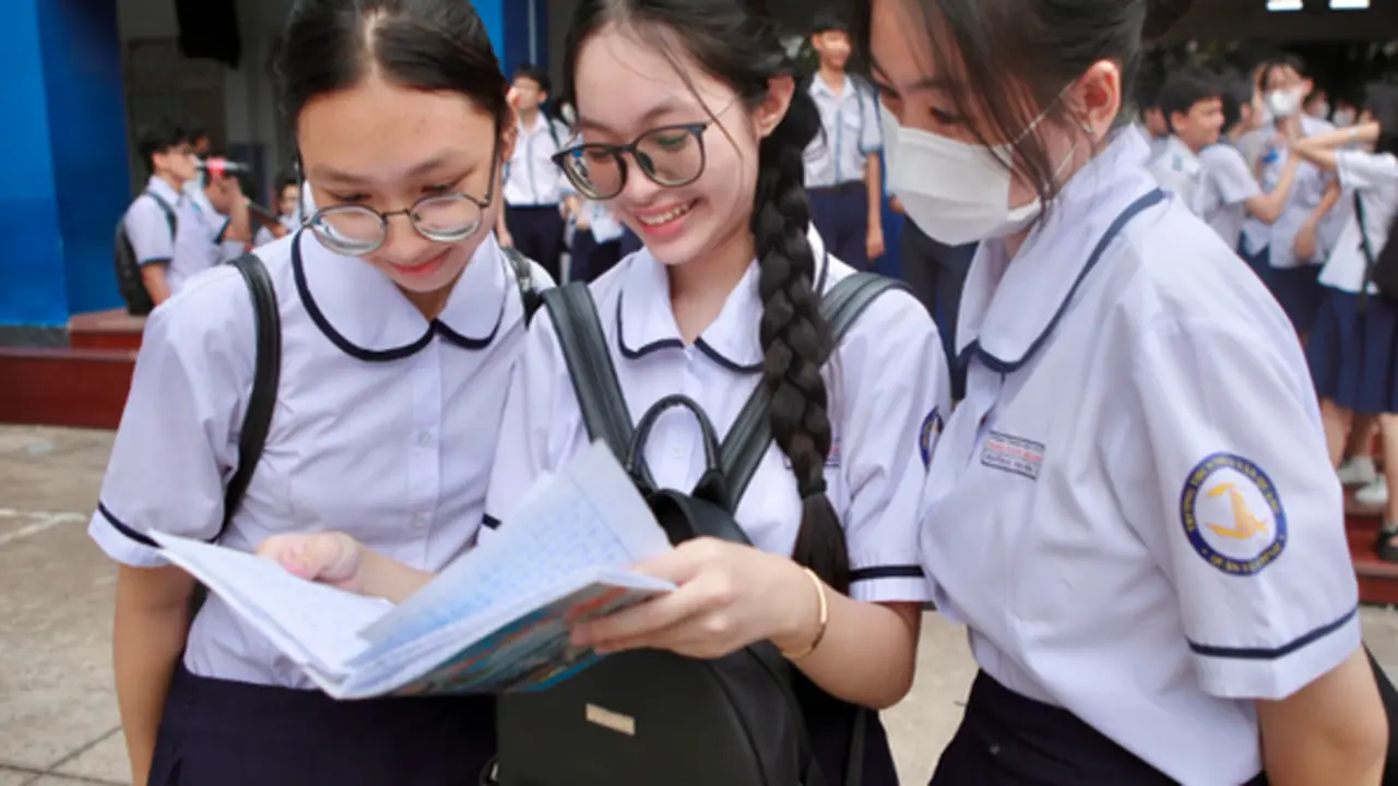 Khi nào học sinh 34 tỉnh, thành được công bố điểm thi lớp 10 năm 2026?