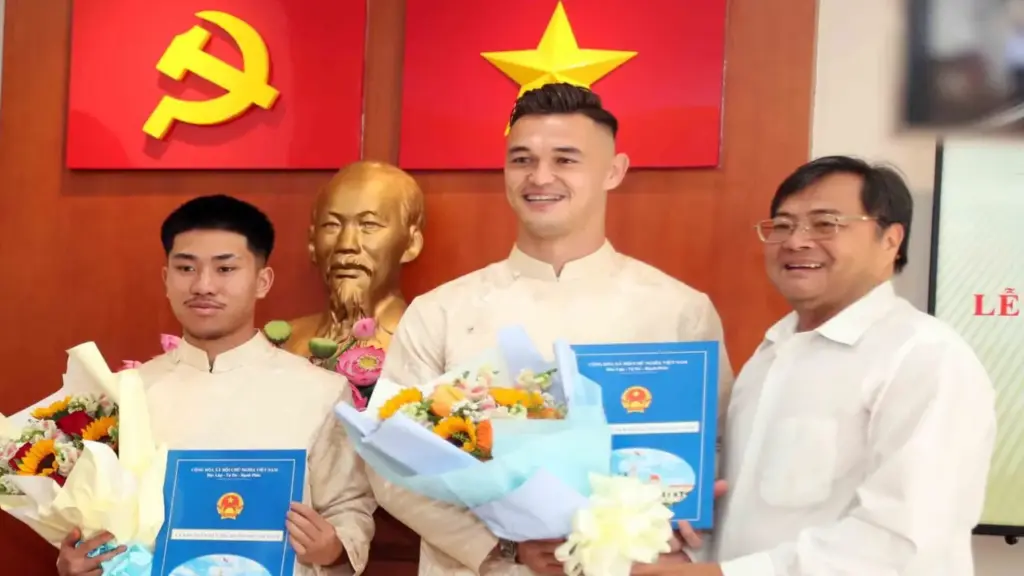 Khoa Ngô và Lê Giang Patrik háo hức lên tuyển Việt Nam