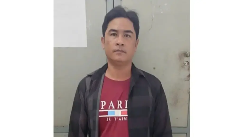 Khởi tố người đàn ông chặn ô tô, đập bể kính chắn gió ở Vĩnh Long