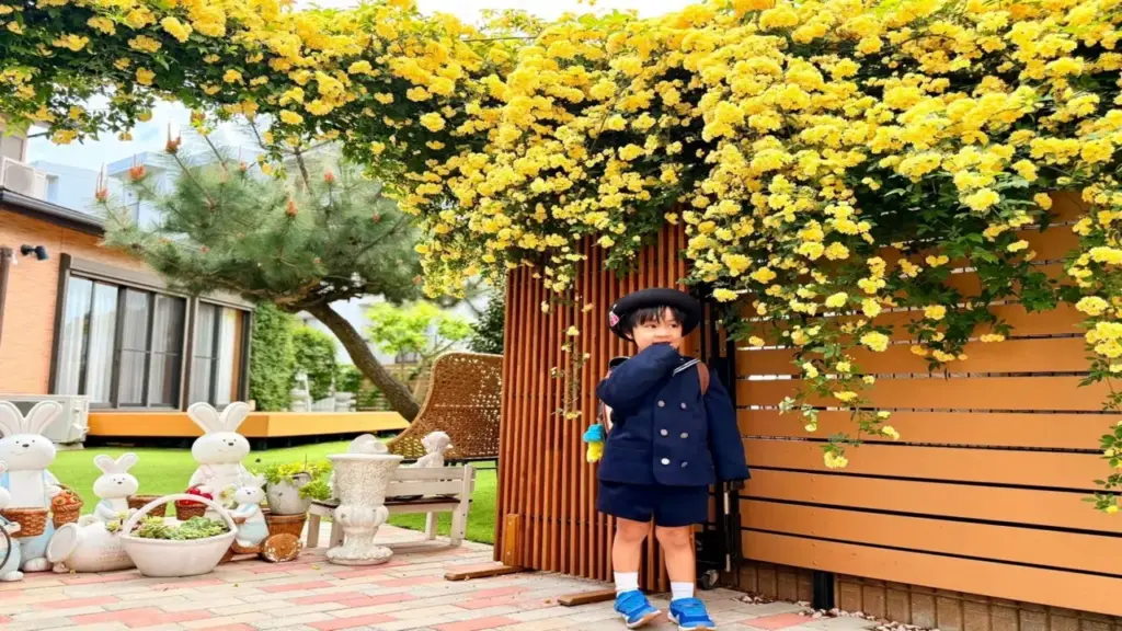 Khu vườn như cổ tích của vợ chồng Việt ở Nhật Bản