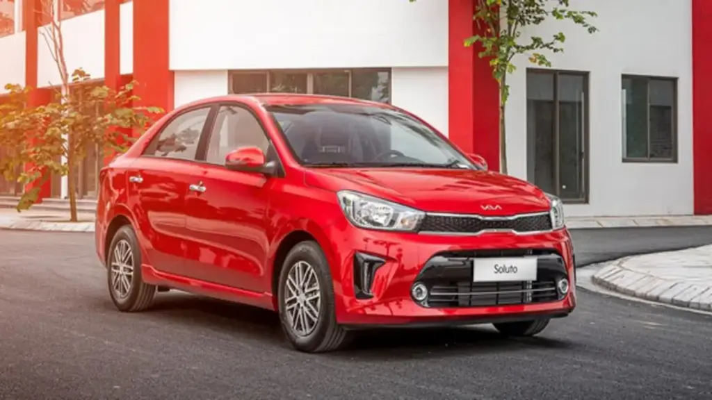 KIA Soluto ưu đãi kỷ lục, giá thực tế dưới 300 triệu đồng