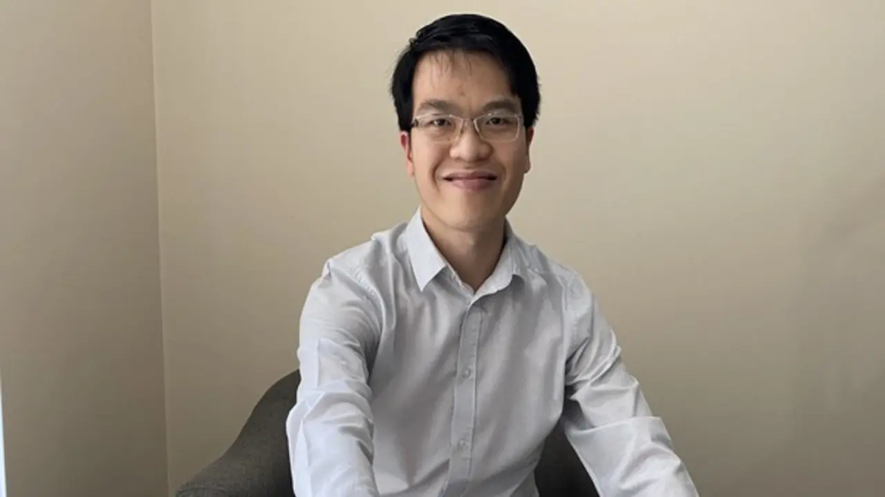 Lê Quang Liêm chạm trán thần đồng mới của cờ vua thế giới tại giải Leon Masters