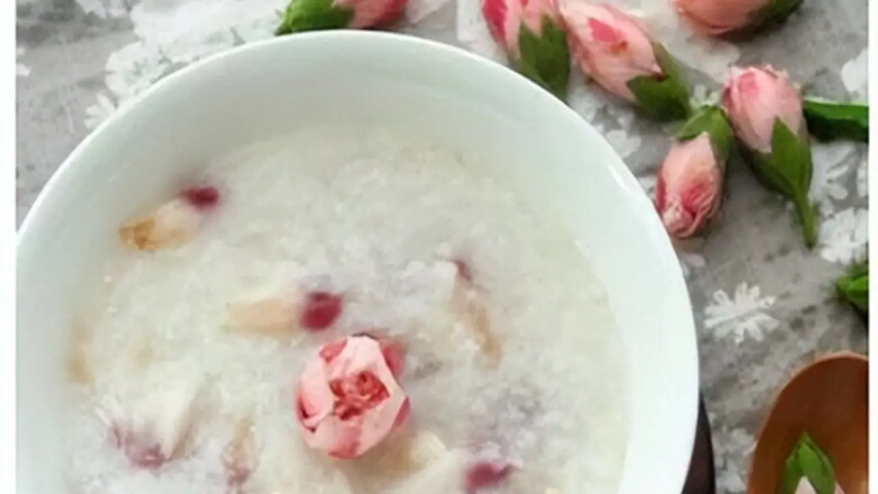 Loài cây ven đường quen thuộc bỗng “lên đời” thành món ăn gây tò mò