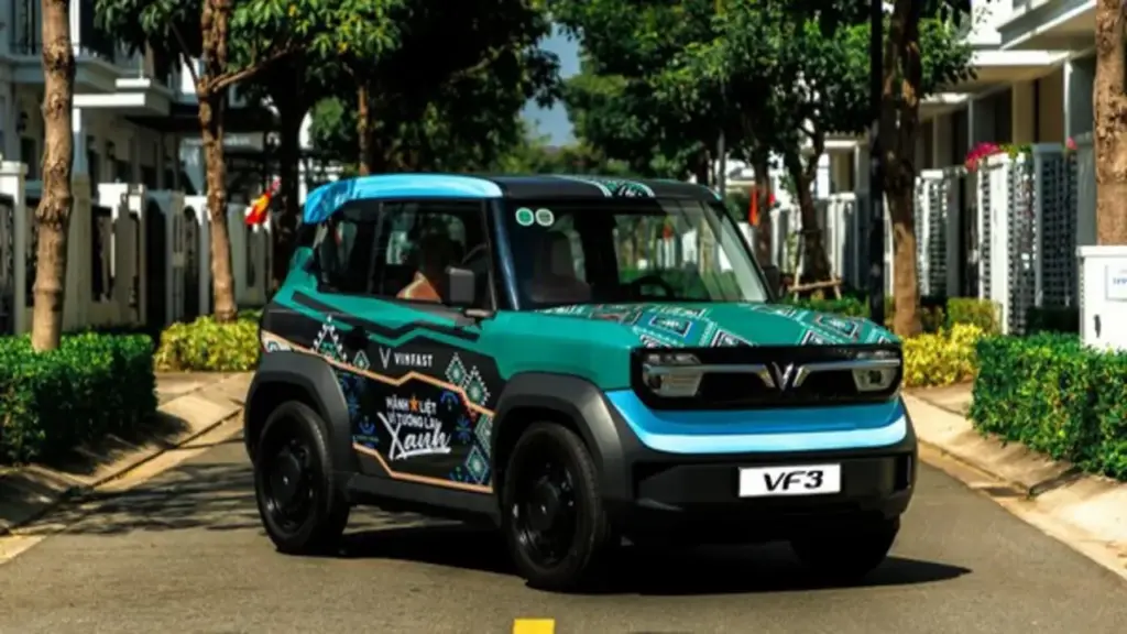 Lướt cao tốc, leo đèo, chủ xe VinFast VF 3 tự tin “cân” mọi địa hình