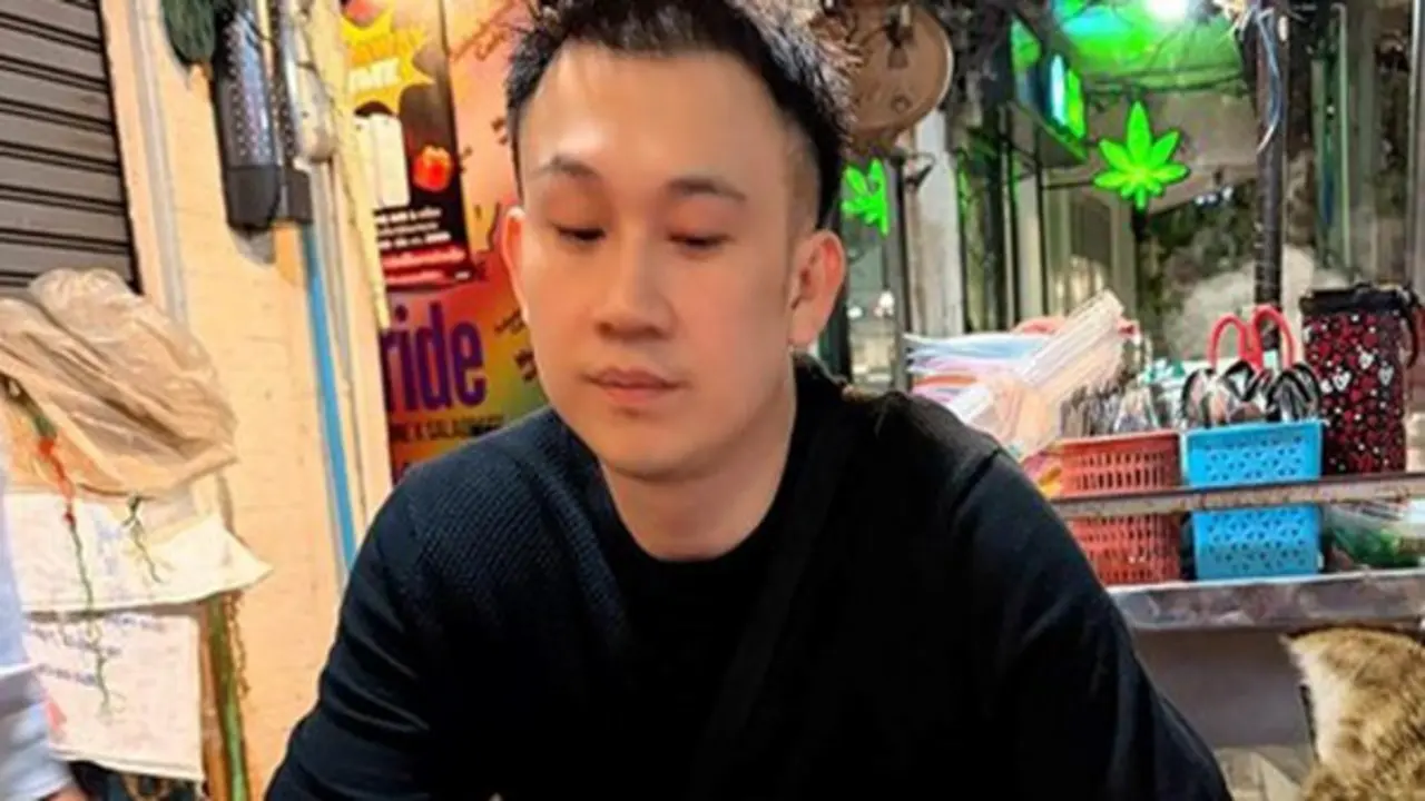 Lý do bất ngờ khiến ca sĩ Dương Triệu Vũ liên tục rao bán từ biệt thự tới nhẫn kim cương