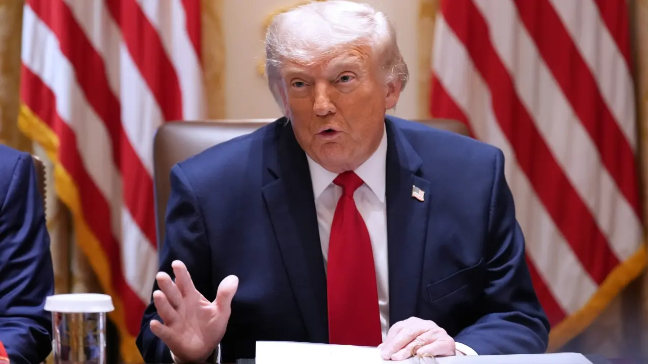 Lý do ông Trump dọa thổi bay Oman