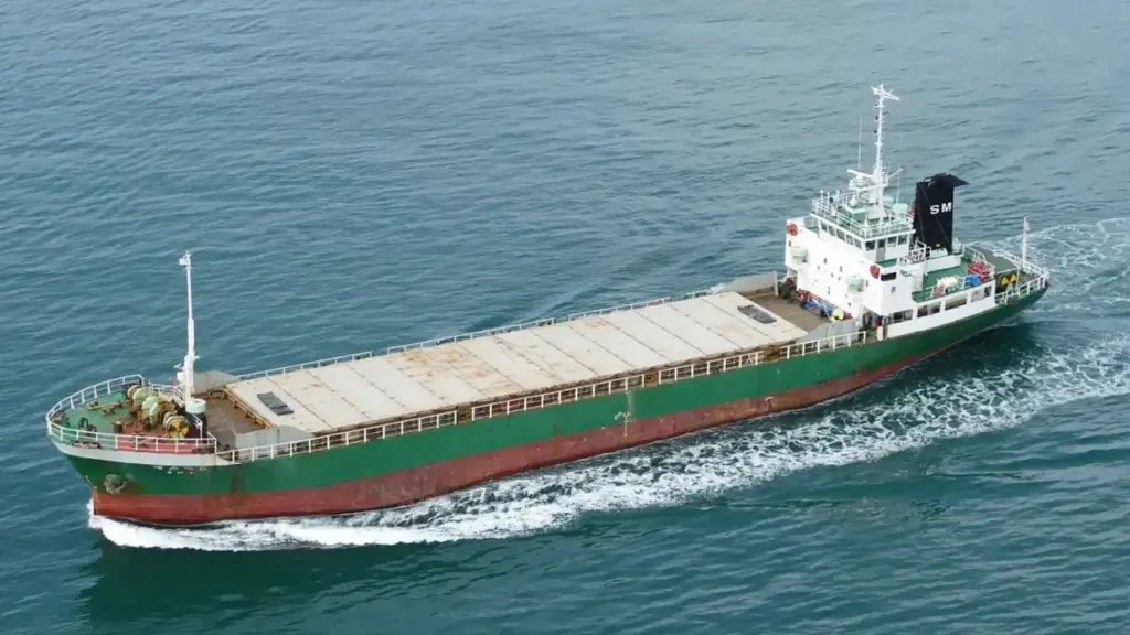 Máy bay Mỹ phóng tên lửa, vô hiệu hóa tàu hàng hướng đến Iran