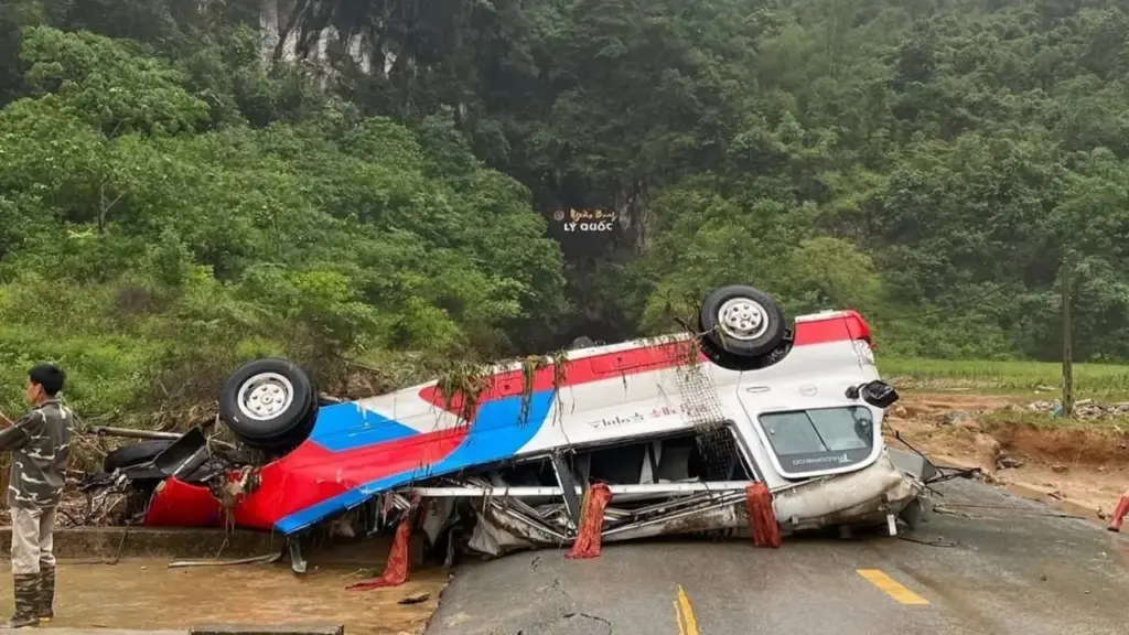 Miền Bắc tiếp tục mưa lớn, cảnh báo nguy cơ sạt lở