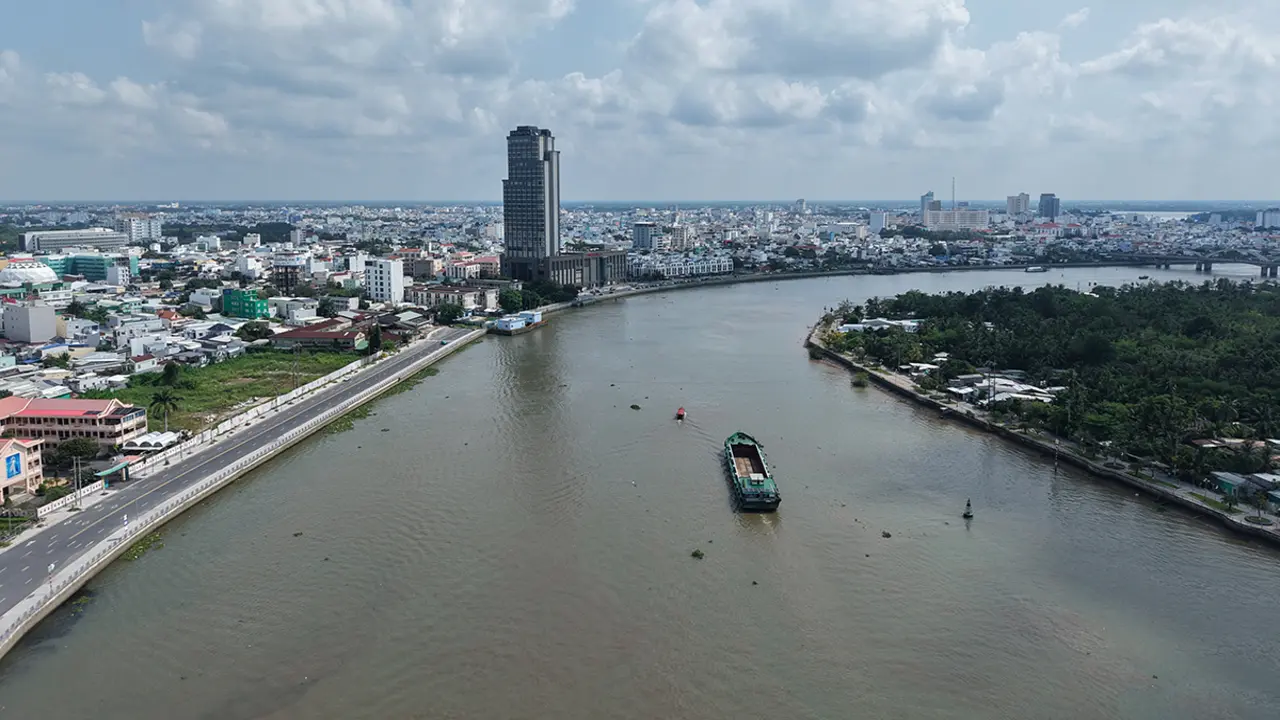'Miền Tây mất dần vị thế doanh nghiệp trong bản đồ kinh tế quốc gia'