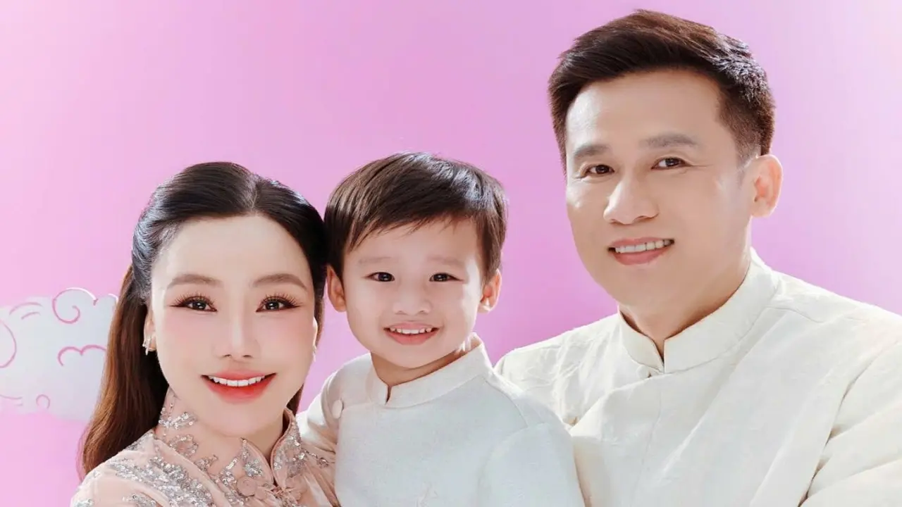 Một năm xây tổ ấm của vợ chồng Hồ Quỳnh Hương
